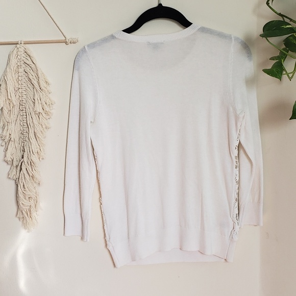 💕Ann Taylor White Sweater - Picture 4 of 4